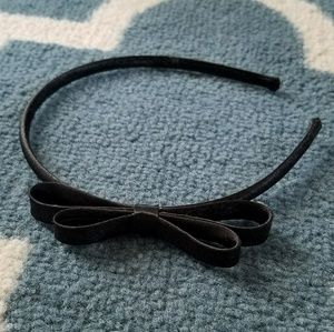 Black Headband w/Bow